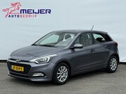 Hyundai i20 - 1.0 T-GDI Comfort Sportvelgen | AllSeason | Navigatie | Came