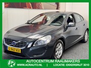 Volvo S60 - 1.6 T3 KINETIC CRUISE CONTROL CLIMATE CONTROL BLUETOOTH TELE