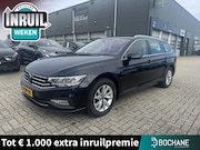 Volkswagen Passat - Variant 1.5 TSI Business | Camera | Navigatie | Carplay