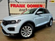 Volkswagen T-Roc - 1.5 TSI 150PK Sport + OH Historie|LED|Sfeerverl.|Adaptive Cr