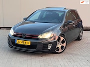Volkswagen Golf - 2.0 GTI DSG AUTOMAAT PANO SCHUIFDAK BOMVOL LED AIRCO IJSKOUD