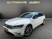 Volkswagen Passat - Variant 1.4 TSI GTE Highline Pano Keyless H&U Leder Massage 
