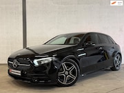 Mercedes-Benz A-klasse - 180 AMG Pakket|Leder|Sfeer|Carplay|Camera|LED|Dealer Onderho