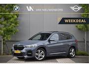 BMW X1 - xDrive25e M-Sport | Facelift | Panoramadak | Trekhaak | Adap
