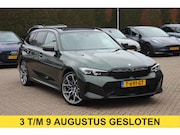 BMW 3-serie - Touring 320e / Panoramadak / Camera / Keyless / Leder / Harm