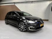 Volkswagen Golf - 1.4 TSI GTE|Sport uitlaat|Verlaagd|Carplay|