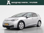 Volkswagen ID.3 - Pure 45 kWh | Navi | Adaptief | SOH 90.8%