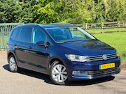 Volkswagen Touran - 1.2 TSI Comfortline Business 7p /Navi/Camera/Stoelverwarming