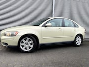 Volvo S40 - 2.4 Momentum 5Cilinder