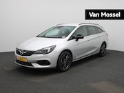 Opel Astra - Sports Tourer 1.2 Design & Tech | Apple Carplay/Android Auto