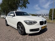 BMW 1-serie - 116i Business+ Eerste Eigenaar