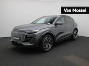 Audi Q6 e-tron - edition 83 kWh 251 PK | Adaptive cruise control | Dodehoekde