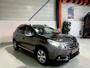 Peugeot 2008 - 1.2 PureT, Allure, AUT, PANO, NWST, NW Banden