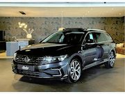 Volkswagen Passat - Variant 1.4 TSI GTE I Pano I Leder I Camera I VOL!