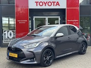 Toyota Yaris - 1.5 Hybrid Executive PARKEERSENSOREN V+A BLINDSPOT 17ÍNCH LI