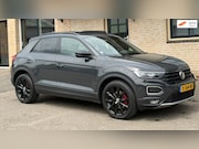 Volkswagen T-Roc - 1.5 TSI DSG Sport R|PANO |CARPLAY|BEATS