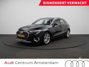Audi A3 - Sportback 30 TFSI Attitude 110 pk S-tronic | Navigatie | Par