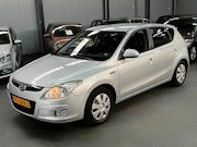 Hyundai i30 - 1.4i Dynamic APK NAP Airco Nieuwe Koppeling