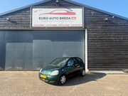 Toyota Yaris - 1.3 VVT-i Sol