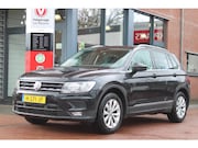 Volkswagen Tiguan - 1.5 TSI *Business* | Trekhaak | Cruise & Climate | PDC | Nav