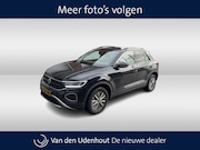Volkswagen T-Roc - 1.0 TSI Life Business / Navigatie / Stoelverwarming / Camera