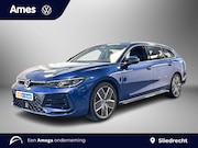 Volkswagen Passat - Variant 1.5 eTSI 150pk DSG R-Line Edition | Panoramadak | Ar