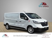 Renault Trafic - 2.0 dCi 150 PK L2H1 RED / Carplay / Cruise / LED / Trekhaak