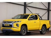 Mitsubishi L 200 - 2.2 DI-D Club Cab Intense 4X4 4WD TREKHAAK