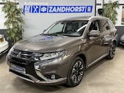 Mitsubishi Outlander - 2.0 PHEV Pure // Leer // Camera // Schuifdak