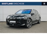 BMW iX - xDrive60 M Sport / Panoramadak Sky Lounge / Trekhaak / M Mul