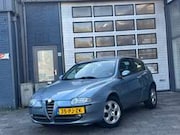 Alfa Romeo 147 - 1.6 T.Spark Veloce Distinctive | Airco | CarPlay |