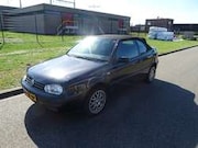 Volkswagen Golf - 1.8 Trendline