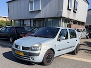 Renault Clio - 1.4-16V Privilège Airco, 5 Deurs. Keurig nette en perfect ri