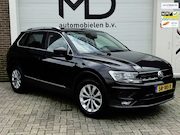Volkswagen Tiguan - 1.4 TSI ACT Business-Trekhaak-DealerOnderHouden-Leder-Carpla