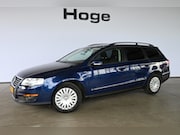 Volkswagen Passat - 1.9 TDI Trendline BlueMotion Airco Cruise control Trekhaak I