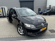 Volkswagen Sharan - 2.0 TDI High Xenon 7P 6Bak Dyn Alcan Full