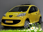 Peugeot 107 - 1.0-12V XR/ Schuif-Kantel Dak/ Stuurberk/ Radio-CD+AUX/ Airb