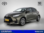 Toyota Yaris - 1.5 Hybrid 130 Executive | BTW voertuig | Dodehoek detectie 