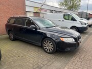 Volvo V70 - 2.0 D3 LIM. EDITION Prachtig leder!!unieke auto