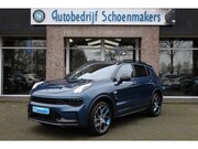 Lynk & Co 01 - 1.5 MY23! ZWARTE-HEMEL ROLHOES MY23 360-CAMERA PANO/SCHUIF I