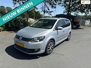 Volkswagen Touran - 1.2 TSI Trendline BlueMotion NETTE AUTO RIJDT EN SCHAKELT GO