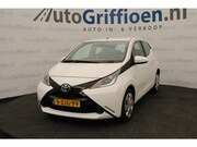 Toyota Aygo - 1.0 VVT-i x-play nette 5-deurs met achteruitrijcamera met bi