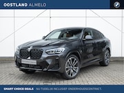 BMW X4 - xDrive20i M Sport Automaat / Panoramadak / Laserlight / M Sp