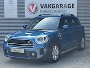 MINI Countryman - Mini 1.5 Cooper S E ALL4 NAV/CAM, KEYLESS, STOELVERWARMING