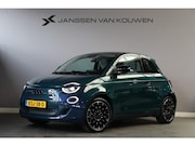 Fiat 500e - La Prima 42 kWh / Panoramadak / Navi / Carplay / Camera
