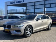 Volvo V60 - 2.0 T6 Recharge AWD Momentum Pro Trekhaak Panoramadak Head U