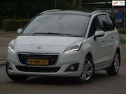 Peugeot 5008 - 1.6 THP Allure 7P. AUTOMAAT PANO/NAVI/LEER/PDC