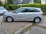 Mercedes-Benz B-klasse - 200 Ambition NAVIGATIE PDC CAMARA INKLAPSPIEGELS CLIMAATCONT