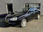 Volkswagen Jetta - 1.6 Trendline Airco 184DKM APK