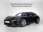 Porsche Panamera - 4